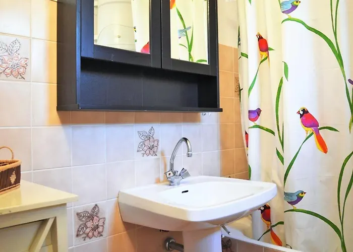 Apartment Coin Nuit Proche Avec Parking - - Fr-1-251-83